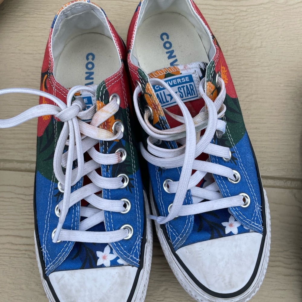 Platform Converse